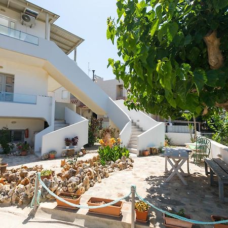 Vasileios Seaview Apartments 普拉坦斯 外观 照片
