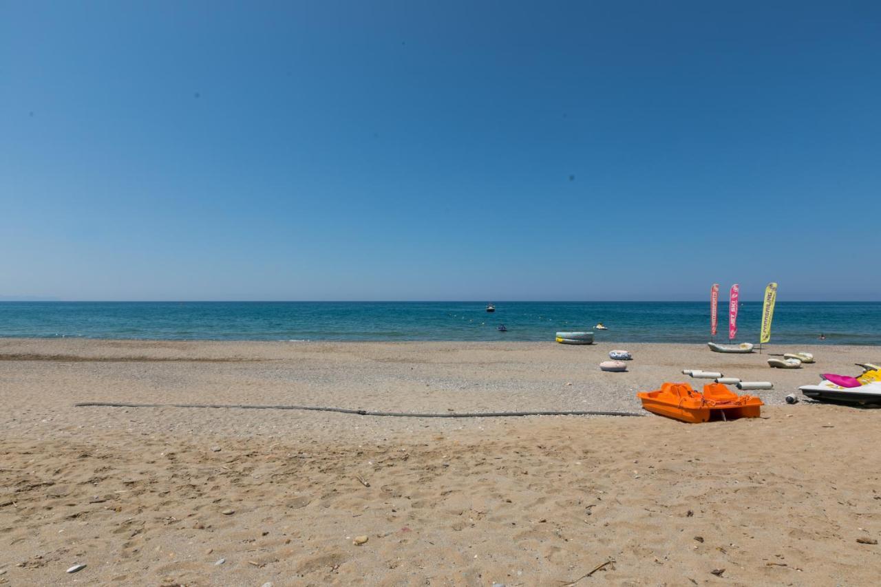 Vasileios Seaview Apartments 普拉坦斯 外观 照片